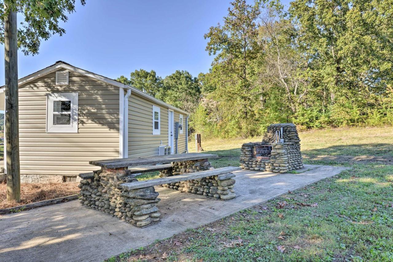 Six Waterpots Cottage In Blue Ridge Mtns! Lenoir Exterior photo